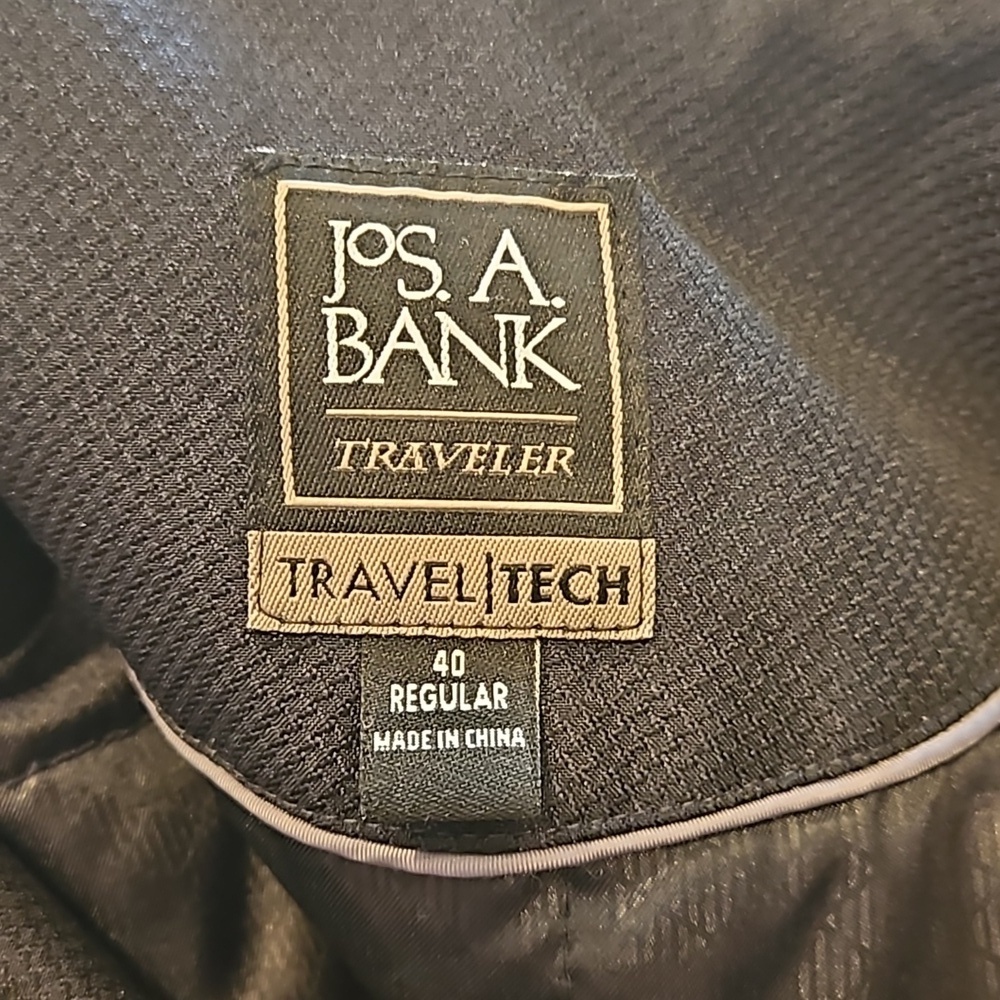 Jos A Bank Deep Navy Travel Tech Overcoat 40 Regular - Picture 4 of 11